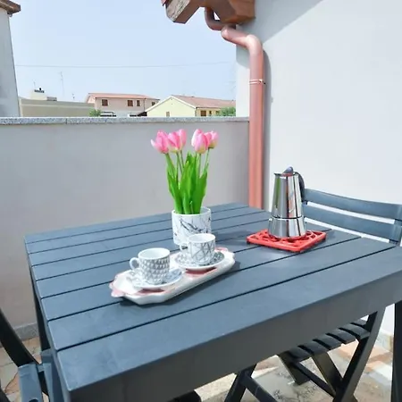 New Moderno A Due Passi Dal Centro 아파트